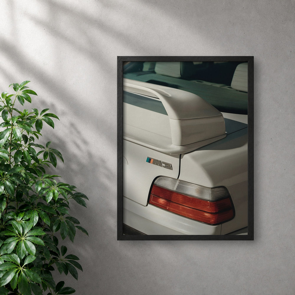 POLARIS_PDP_MOCKUP | NEGRO | M3 White